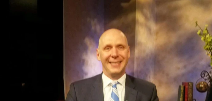 photo of Paul Bradley on the set of NBC News.